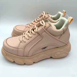 Buffalo London Pink platform Sneakers size 8 1/2 NWOT / NWOB